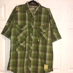 NWOT Men’s Akademiks Plaid Shirt